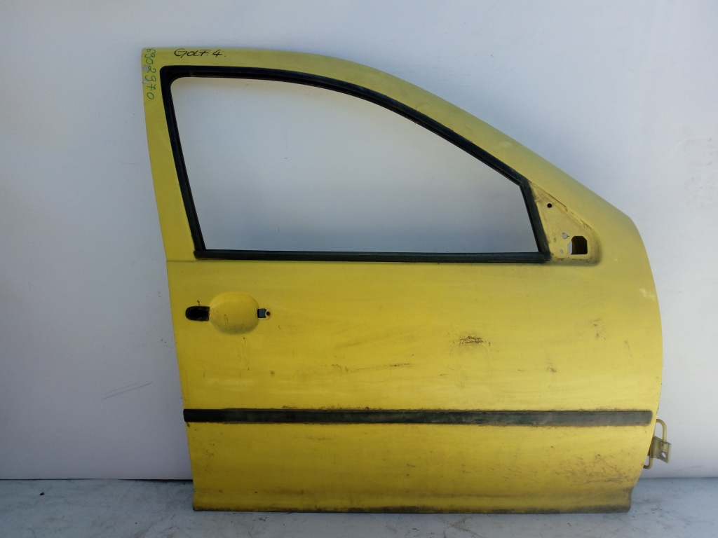 Usa / Portiera Dreapta Fata Vw Golf 4 1997-2004 Galben