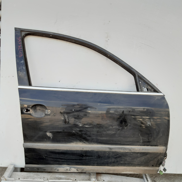 Usa / Portiera Dreapta Fata Vw Passat B5, B5.5 1996-2005 Negru
