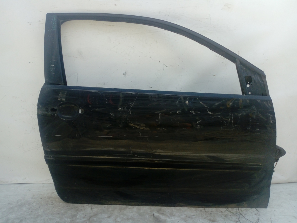 Usa / Portiera Dreapta,fata VW POLO (9N, 9N3) 2002 - 2010