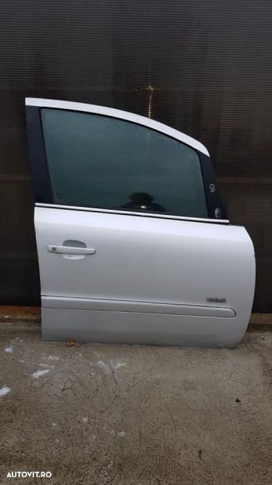 Usa portiera dreapta fata z157 argintiu Opel Zafira B 2005-2014