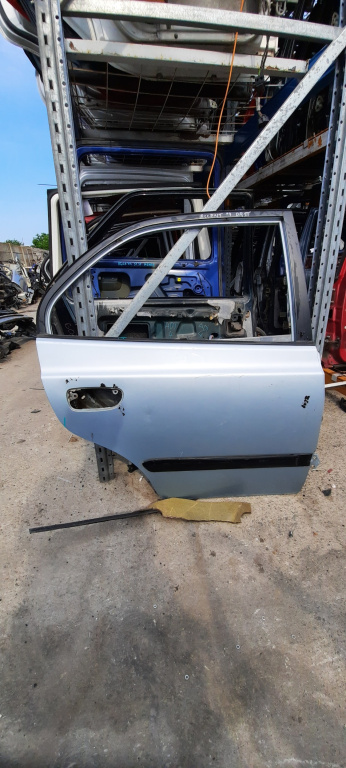 Usa / Portiera Dreapta,spate,Alb,Gri Hyundai ACCENT 2 (LC) 1999 - 2005