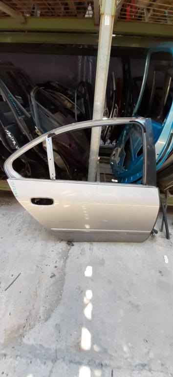 Usa / Portiera Dreapta,spate,Alb,Gri Peugeot 607 (9D, 9U) 1999 - 2010