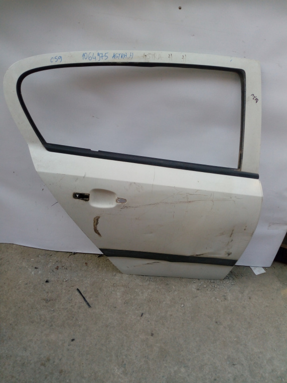 Usa / Portiera Dreapta,spate,Alb Opel ASTRA H 2004 - 2012