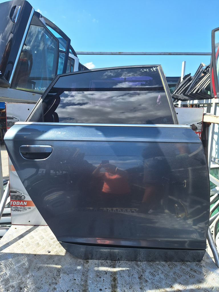 Usa / Portiera dreapta spate Audi A6 (2004-2011) [4F2, C6] 2.0 Motorina 2007, BERLINA