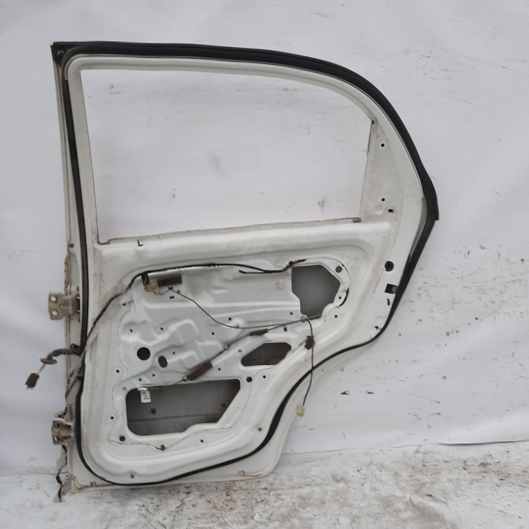 Usa / Portiera Dreapta Spate Chevrolet Spark 2000-2016 Alb