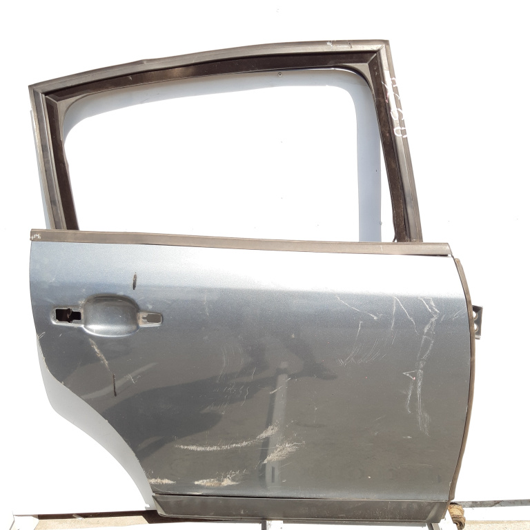 Usa / Portiera Dreapta Spate Citroen C4 1 (Lc) 2004-2010 Alb Gri