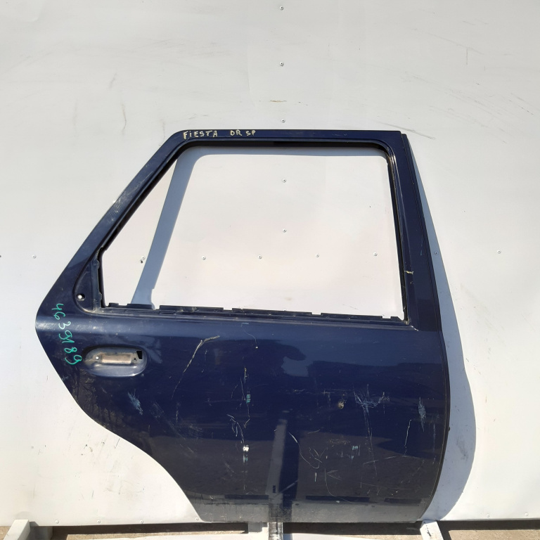 Usa / Portiera Dreapta Spate Ford Fiesta Mk4 1995-2002 Violet