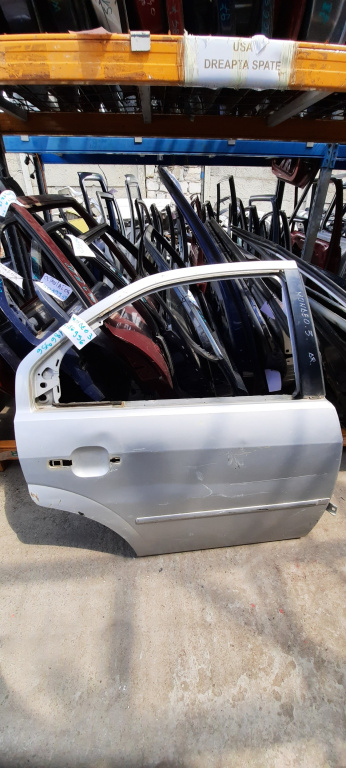 Usa / Portiera Dreapta Spate Ford Mondeo Mk 3 2000-2007 Alb Gri