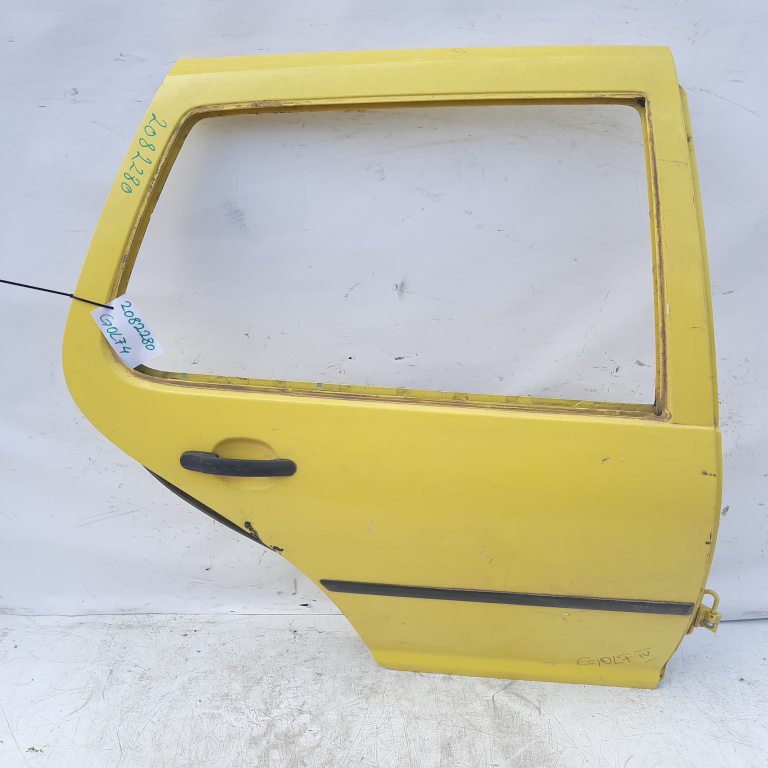 Usa / Portiera Dreapta,spate,Galben VW GOLF 4 1997 - 2004