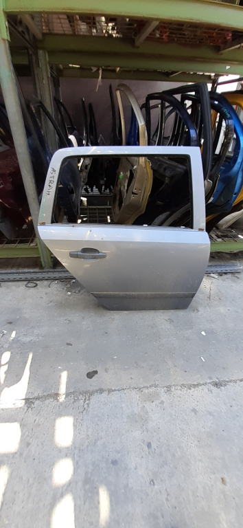 Usa / Portiera Dreapta,spate,Gri Opel ASTRA H 2004 - 2012