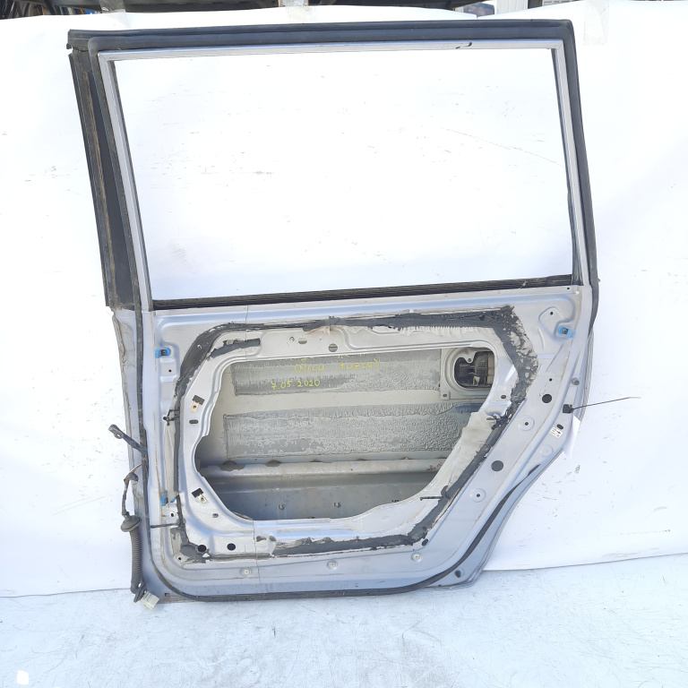 Usa / Portiera Dreapta,spate,Gri,SUV 5 Portiere Hyundai TRAJET (FO) 2000 - 2008