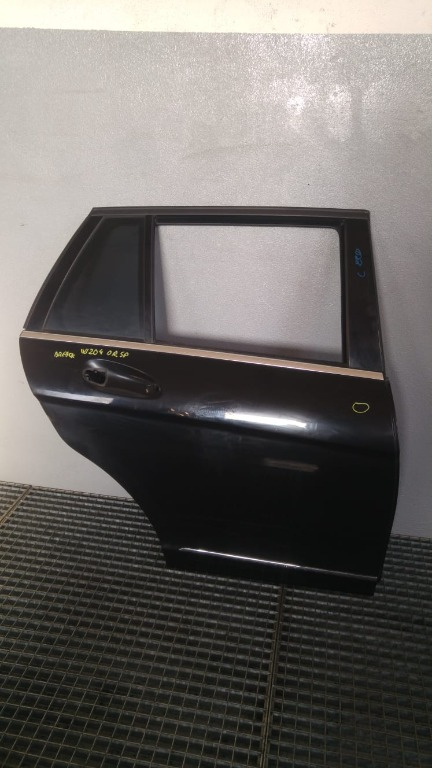 Usa portiera dreapta spate mercedes c-class w204 break