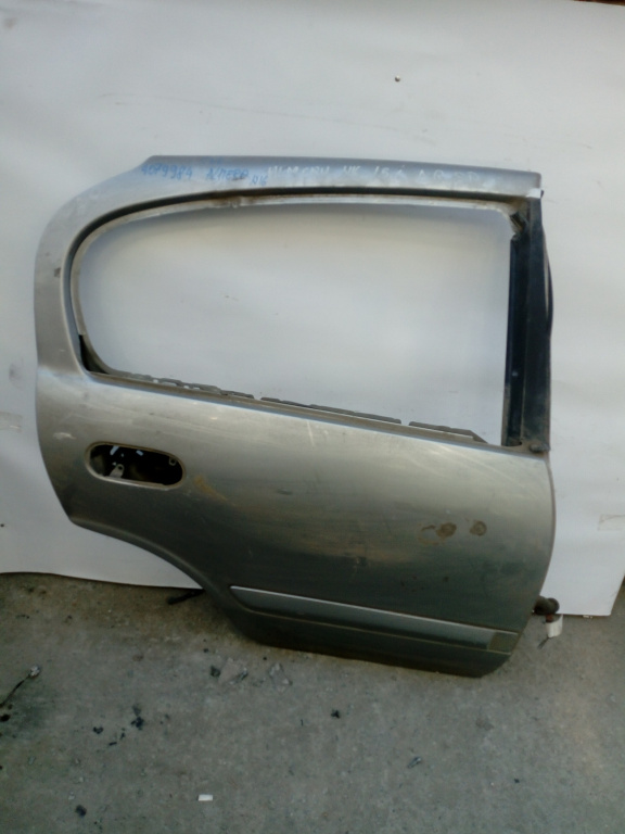 Usa / Portiera Dreapta Spate Nissan Almera Mk 2 (N16) 2000-2006 Gri
