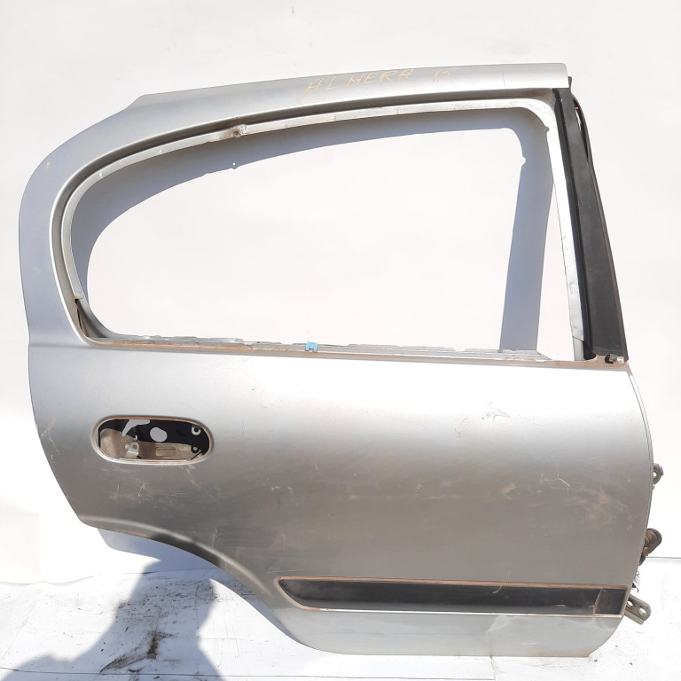 Usa / Portiera Dreapta Spate Nissan Almera Mk 2 (N16) 2000-2006 Alb Gri