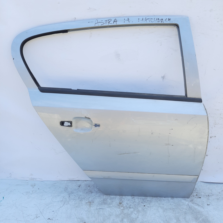 Usa / Portiera Dreapta Spate Opel Astra H 2004-2012 Gri Hatchback 5 Portiere