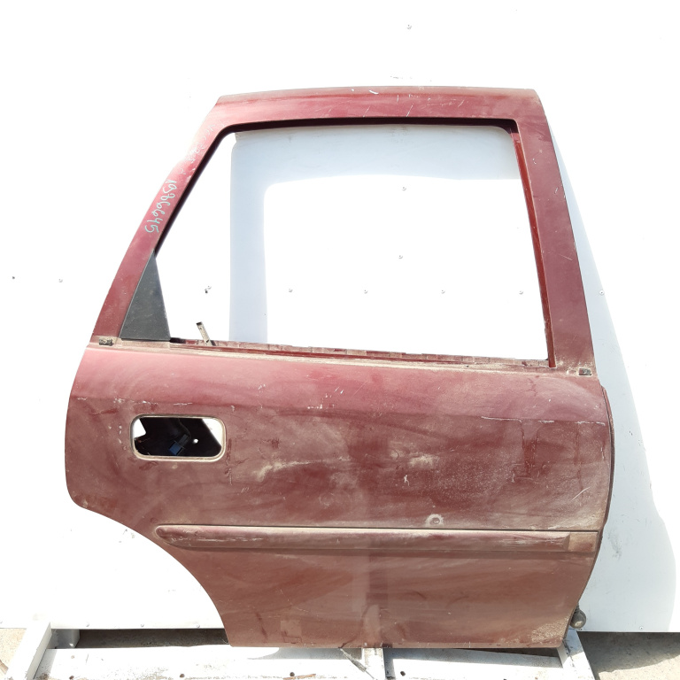 Usa / Portiera Dreapta Spate Opel Vectra B 1995-2002 Rosu
