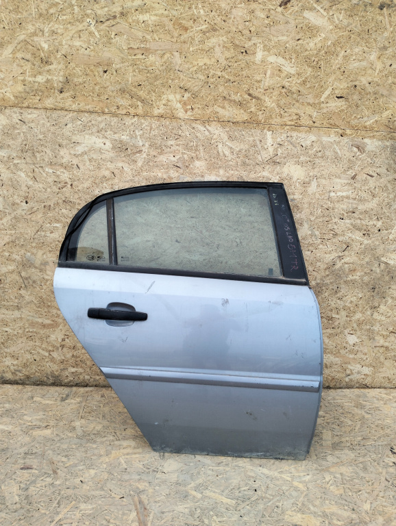 Usa / Portiera Dreapta Spate Opel Vectra C 2002-2008 Gri