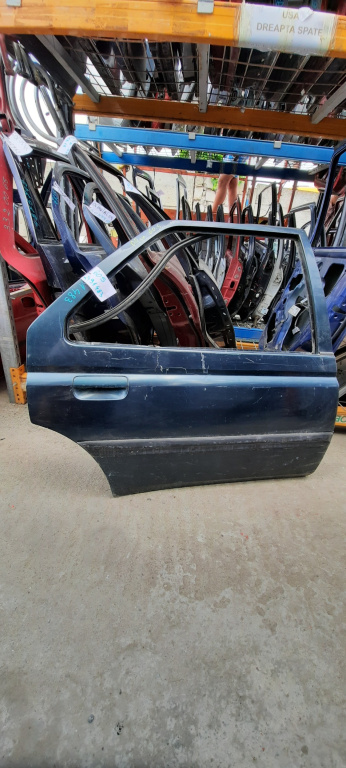 Usa / Portiera Dreapta Spate Peugeot 605 (6B) 1989-1999 Negru Verde