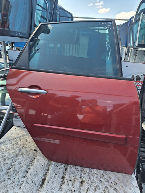 Usa / Portiera dreapta spate Renault Grand Scenic (2004->) 1.9 Motorina 2007
