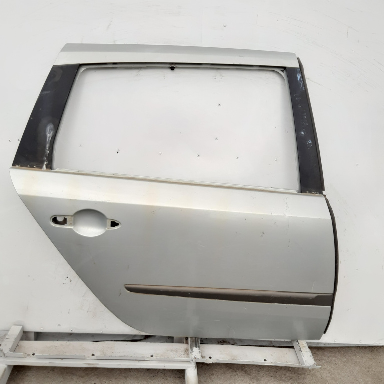 Usa / Portiera Dreapta Spate Renault Laguna 2 2001-2007