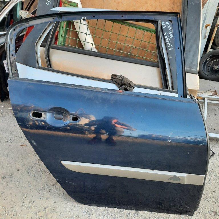 Usa / Portiera Dreapta Spate Renault Megane 2 2002-2010 Negru Sedan / Berlina