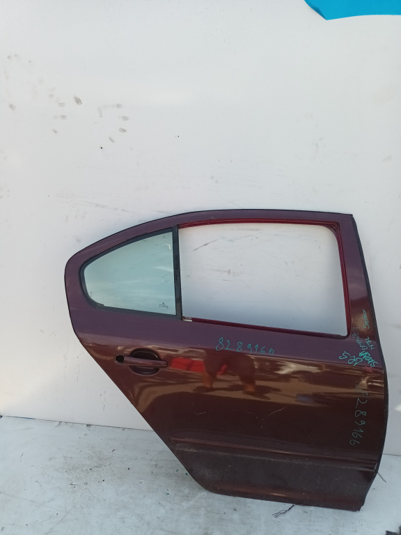 Usa / Portiera Dreapta Spate Skoda Octavia 2 (1Z) 2004-2013 Rosu