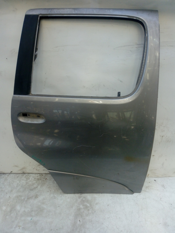 Usa / Portiera Dreapta Spate Toyota Yaris Verso (Nlp2, Ncp2) 1999-2005