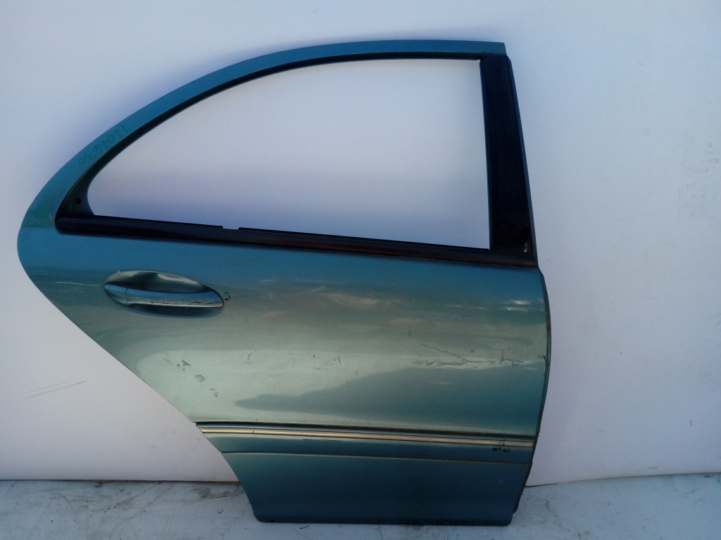 Usa / Portiera Dreapta,spate,Verde Mercedes-Benz C-CLASS (W203) 2000 - 2007