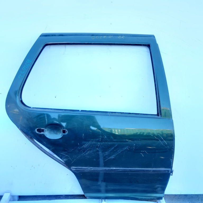 Usa / Portiera Dreapta,spate,Verde VW GOLF 4 1997 - 2004