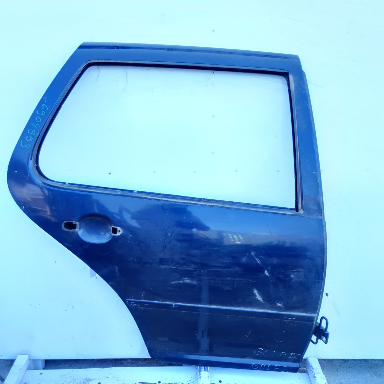 Usa / Portiera Dreapta,spate,Violet,Albastru VW GOLF 4 1997 - 2004
