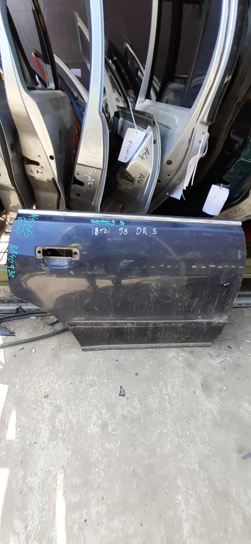 Usa / Portiera Dreapta,spate,Violet,Negru Audi A4 B5 (8D) 1994 - 2001