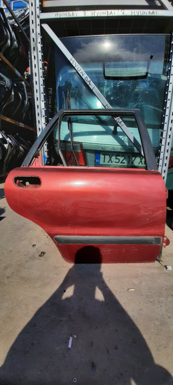 Usa / Portiera Dreapta Spate Volvo V40 Combi 1995-2004 Rosu
