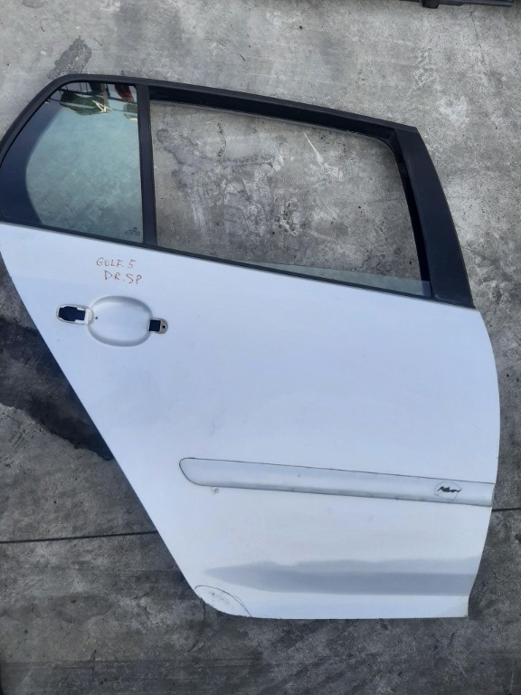 Usa portiera dreapta spate vw golf 5 scurt