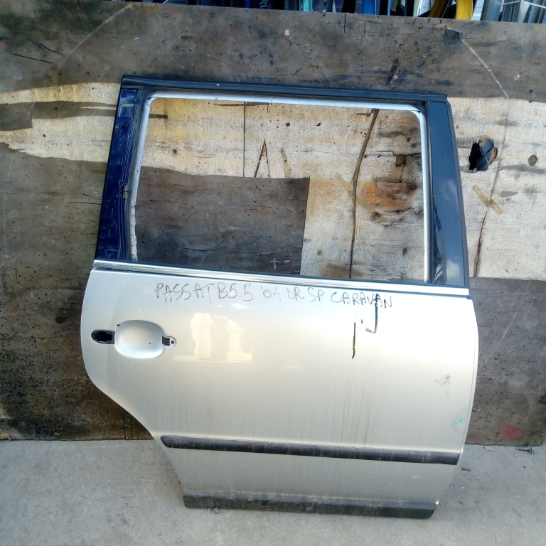 Usa / Portiera Dreapta Spate Vw Passat B5, B5.5 1996-2005 Gri Break / Caravan / Station Wagon