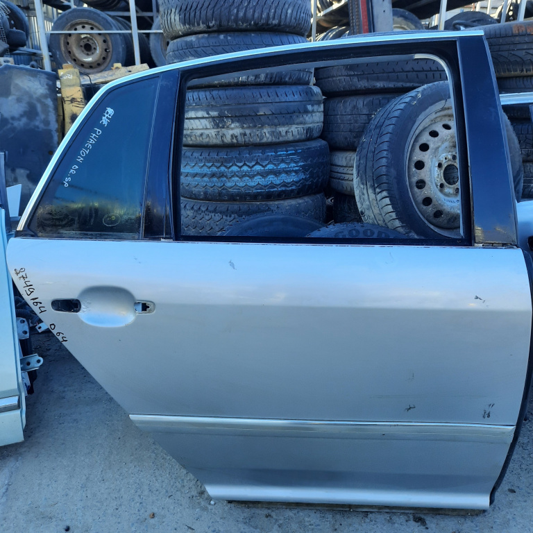 Usa / Portiera Dreapta Spate Vw Phaeton (3D) 2002-2016 Gri