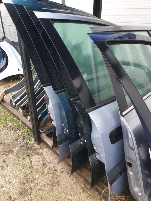 Usa portiera fata dreapta Opel Zafira A 1998-2005 dezmembrez