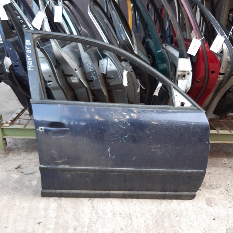 Usa / Portiera Fata,dreapta VW PASSAT B5, B5.5 1996 - 2005