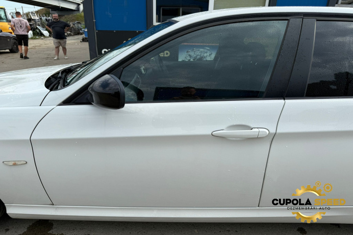 Usa Portiera fata stanga culoare ALPINWEISS (300) BMW Seria 3 E90 [2004 - 2010]