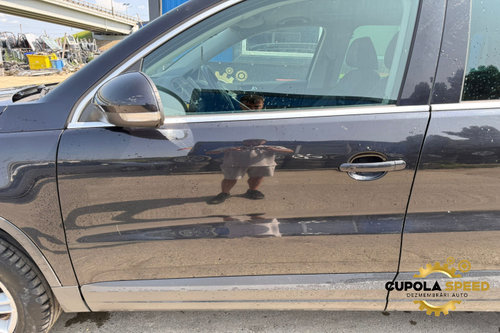 Usa Portiera fata stanga culoare LC9X Volkswagen VW Tiguan 5N [2007 - 2011] 2.0TDI CBAB