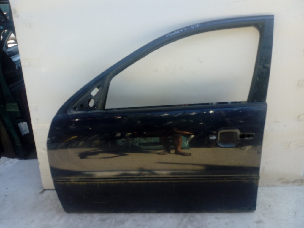 Usa / Portiera Fata,stanga Ford MONDEO Mk 3 2000 - 2007