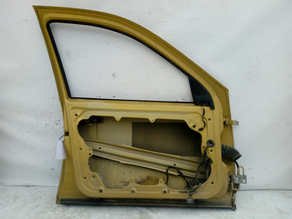 Usa / Portiera Fata,stanga,hatchback 5 Portiere VW GOLF 4 1997 - 2004