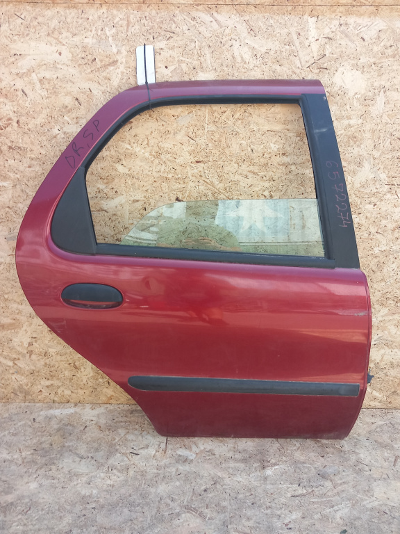Usa / Portiera Fiat Albea (172, 178) 1996-2012 1.2 188 A5.000 Benzina Maro Spate Dreapta