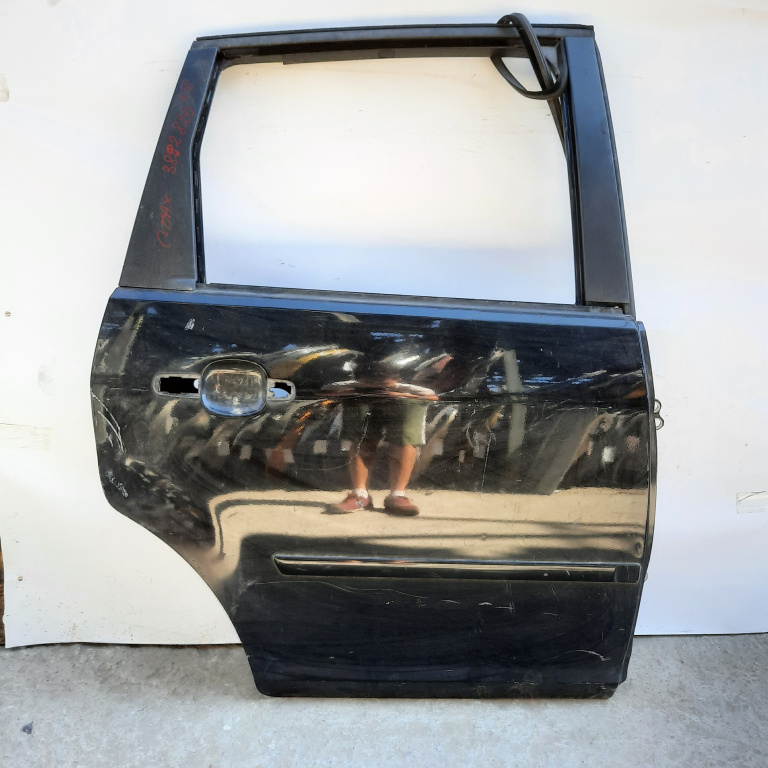 Usa / Portiera Ford C-Max 1 2003-2010 Negru Spate Dreapta Break / Caravan / Station Wagon