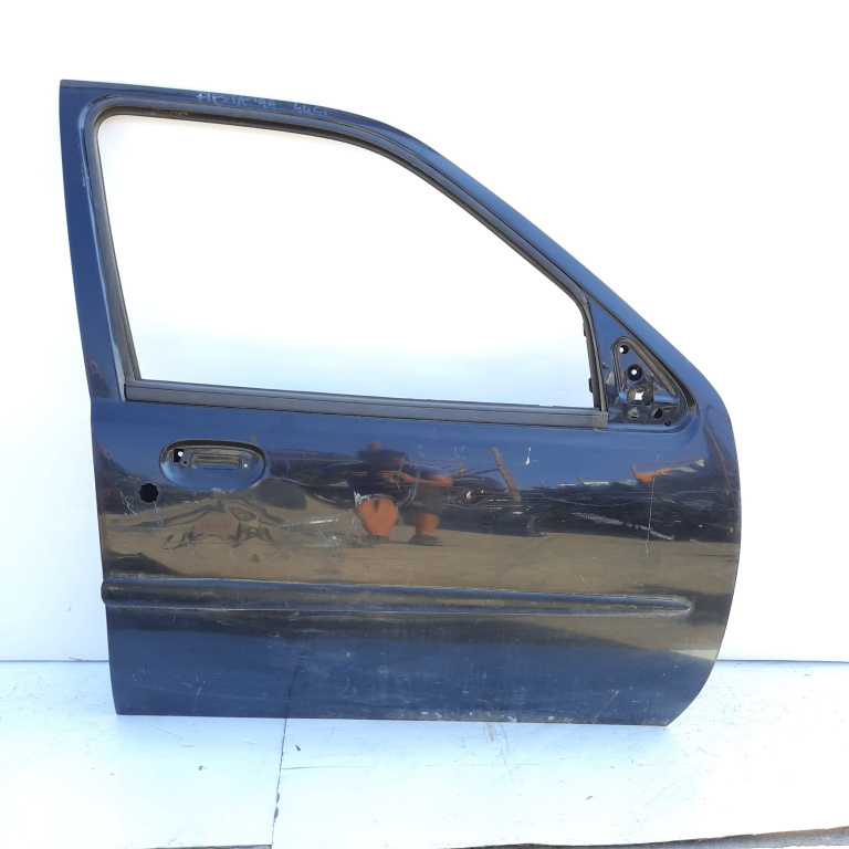 Usa / Portiera Ford Fiesta Mk4 1995-2002 Negru Fata Dreapta
