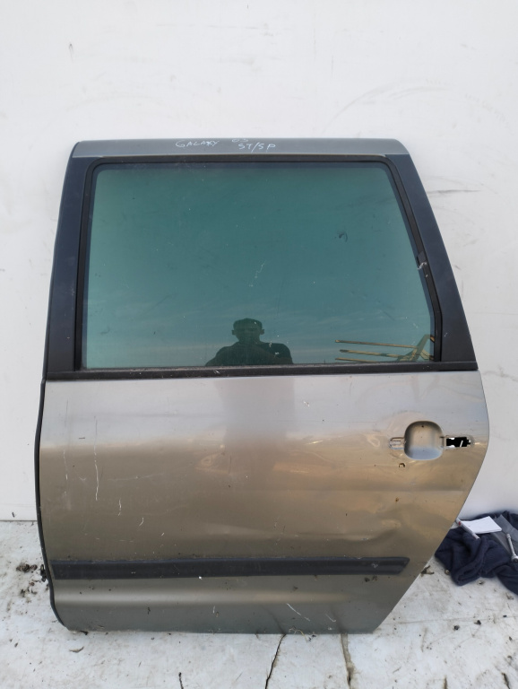 Usa / Portiera Ford Galaxy (Wgr) 1995-2006 Gri Spate Stanga
