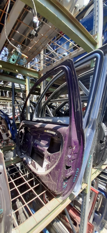 Usa / Portiera Ford Ka (Rb) 1996-2008 Violet Fata Dreapta