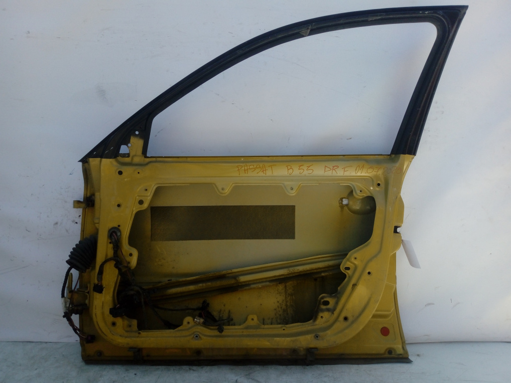 Usa / Portiera Galben,Verde,fata,dreapta VW PASSAT B5, B5.5 1996 - 2005