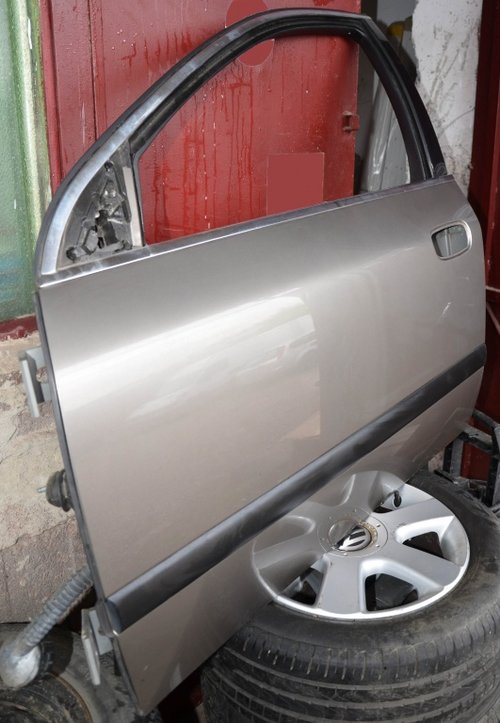 Usa Portiera Goala stanga sau dreapta fata Peugeot 607 neechipata