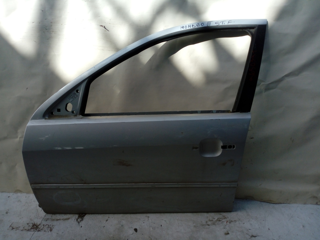 Usa / Portiera Gri,fata,dreapta Ford MONDEO Mk 3 2000 - 2007
