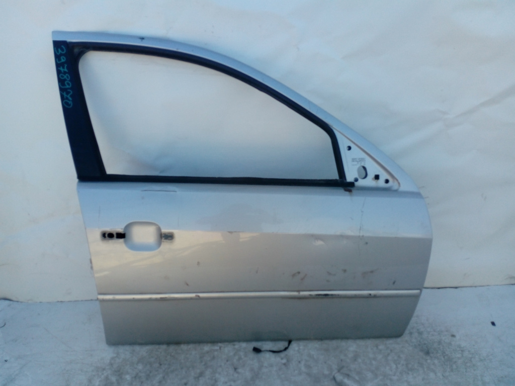 Usa / Portiera Gri,fata,dreapta Ford MONDEO Mk 3 2000 - 2007